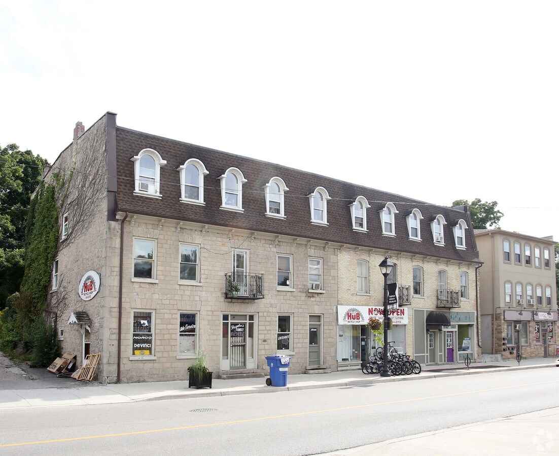 Sunita House on Queen property